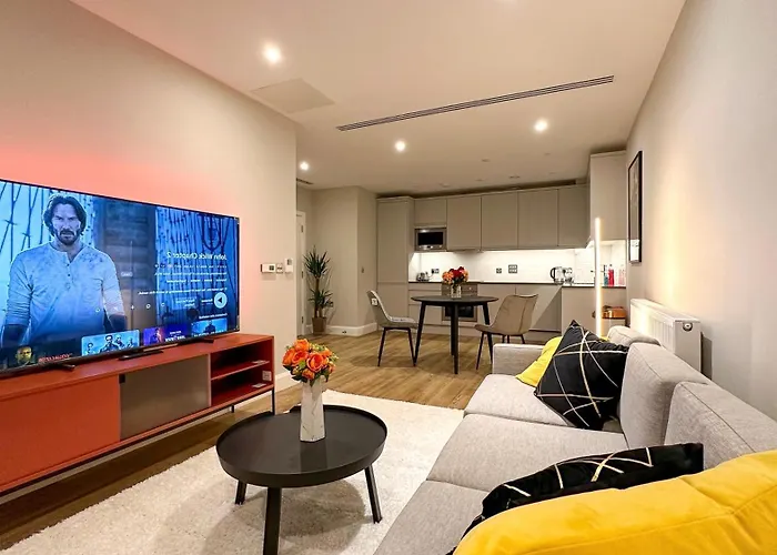 Duplex 3Bed 3Bath Modern Fast Wifi - Luxurylondonstays